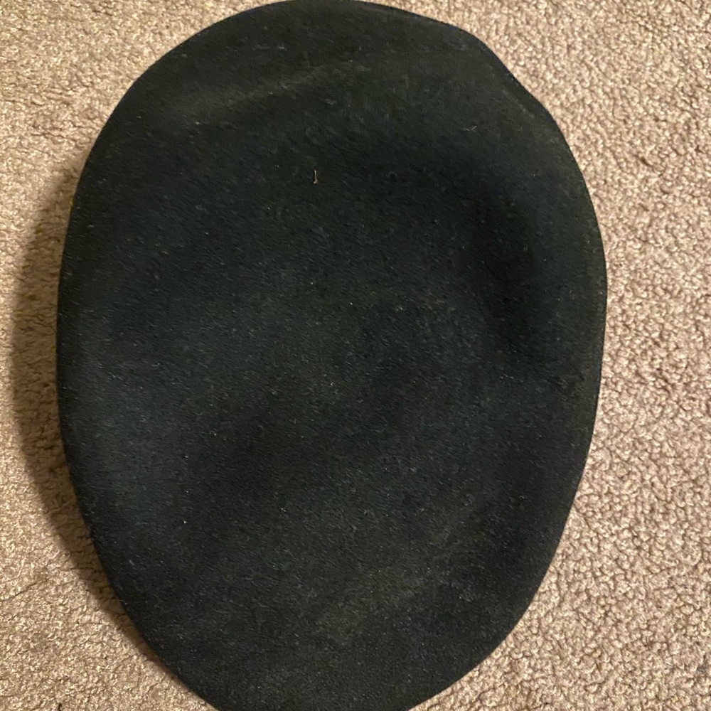 Hat - Picture 6 of 9